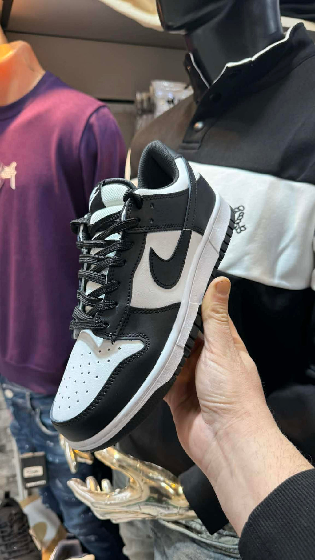 Nike Dunk Low Black & White (Panda)