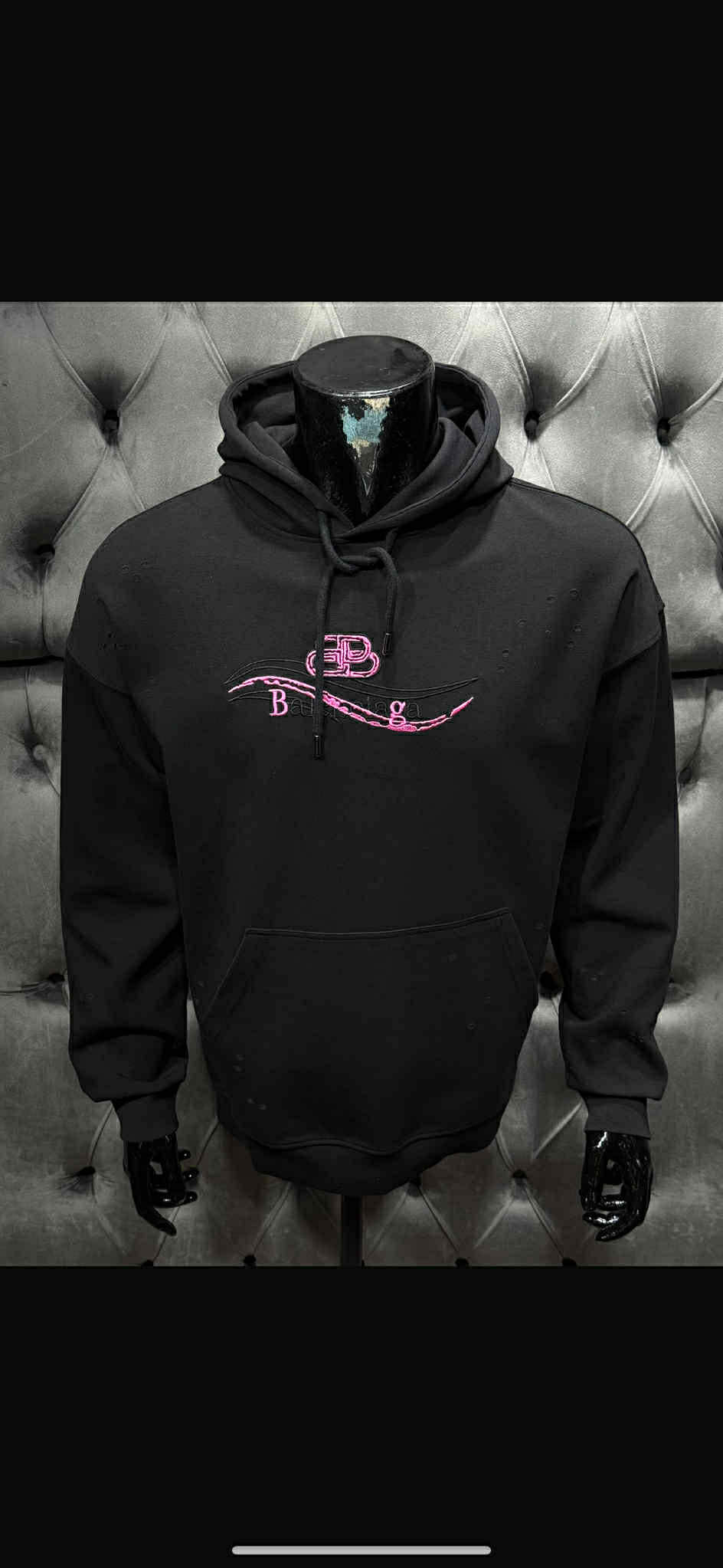 🔥 Hoodie “Graffiti Edition” – Luxe & Streetwear