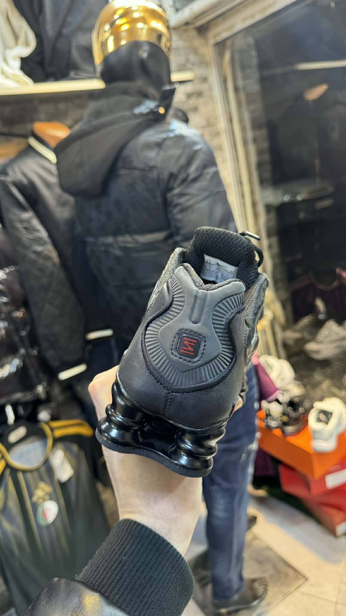 Nike Shox TL – Le retour de la légende 🚀⚙️