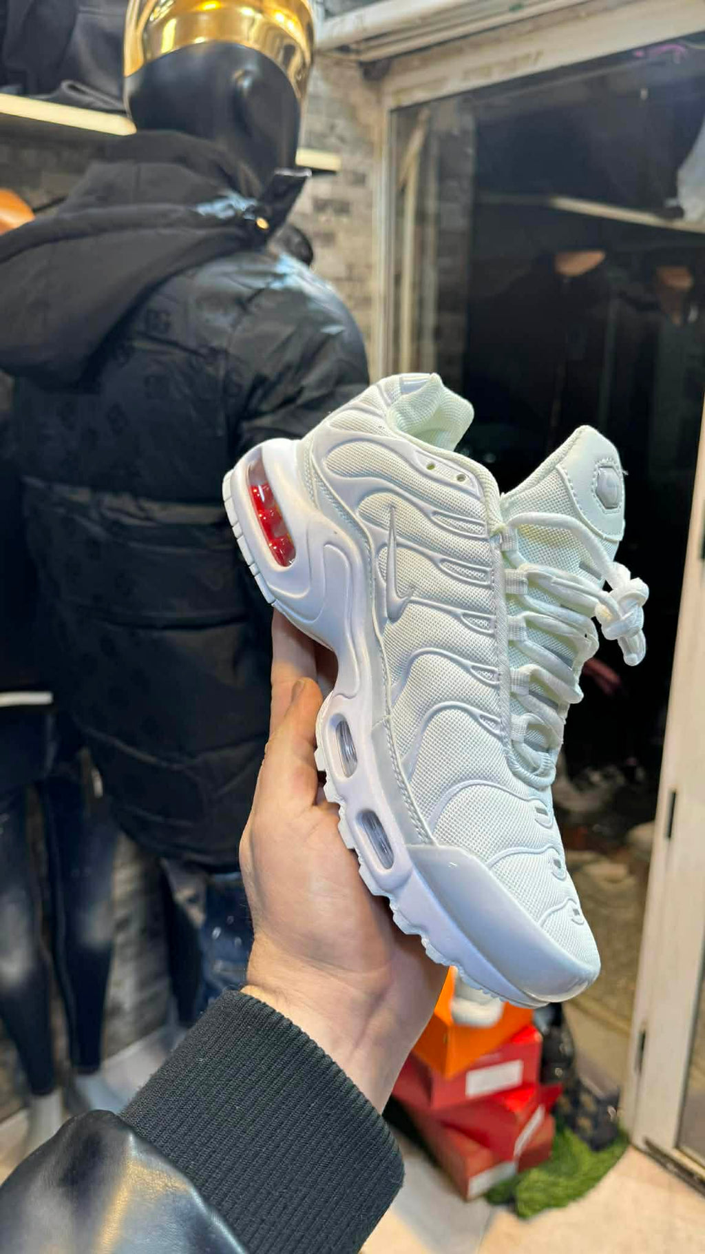 TN “Triple White” – L’indémodable absolu ⚪️👟