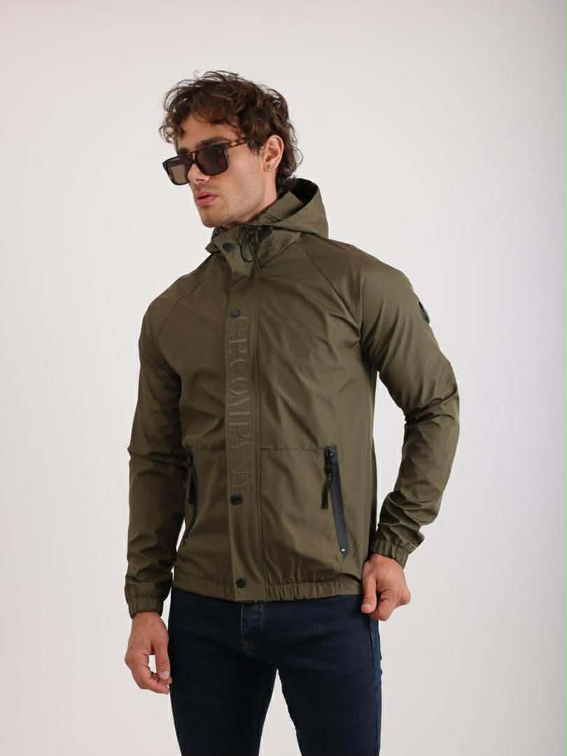 3 Vestes. 3 Styles. Une Signature.